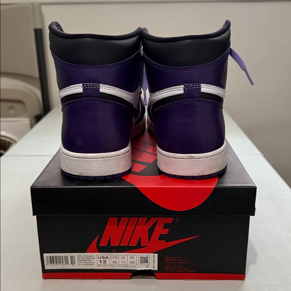 Nike Air Jordan 1 Retro
Court Purple
(FIRM ON PRICE) - Picture 3 of 9